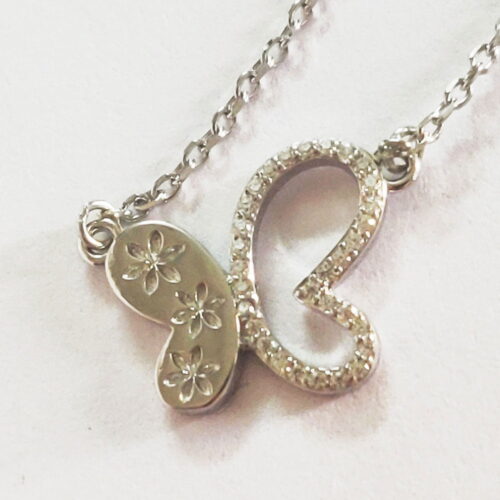 Avril-Neckpiece2