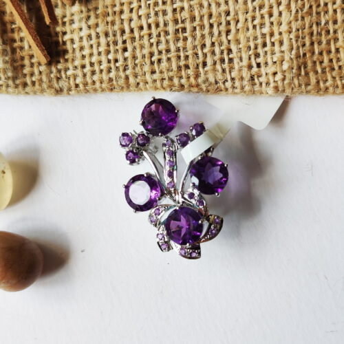 Gardenia Amethyst Brooch