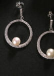 Wreath of Affection Earring1